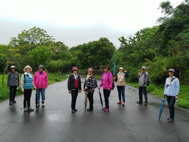 河濱公園踏青趣 - 第3張圖 河濱公園踏青趣