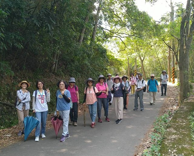 內灣東窩步道遠足去