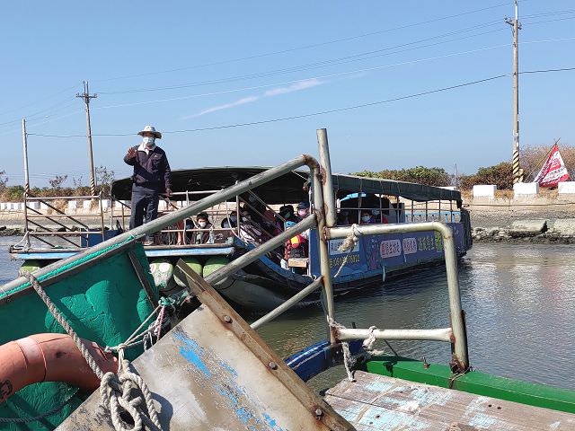 中南部五日遊（13）船遊七股潟湖與烤蚵吃到飽（一）
