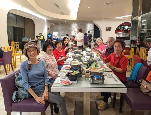 中南部五日遊（16）凱旋餐廳、樂億酒店舒活廳