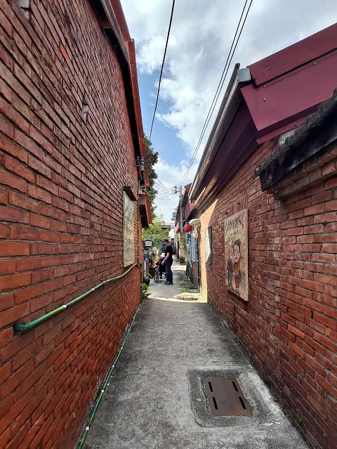 苗栗𨑨迌趣