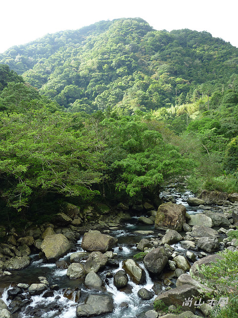 滿月圓，圓滿（一）親山近水