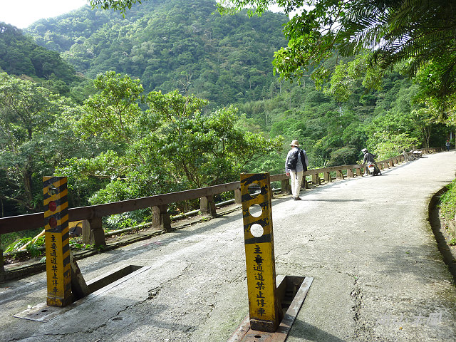滿月圓，圓滿（二）山青水綠