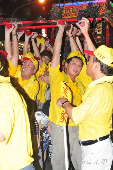 淡水二、三事（7）2010淡水清水祖師暗訪遶境