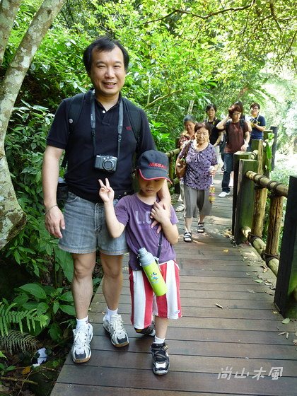 踏青到苗栗（一)  蓬萊溪護魚步道／桐花公園