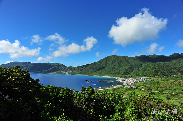 島遊蘭嶼（17）乳頭山頂風光好