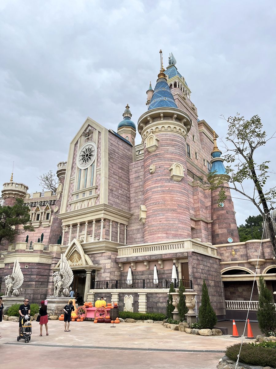 跟著班長去旅行(4)歐樂沃築夢城堡 - 第2張圖