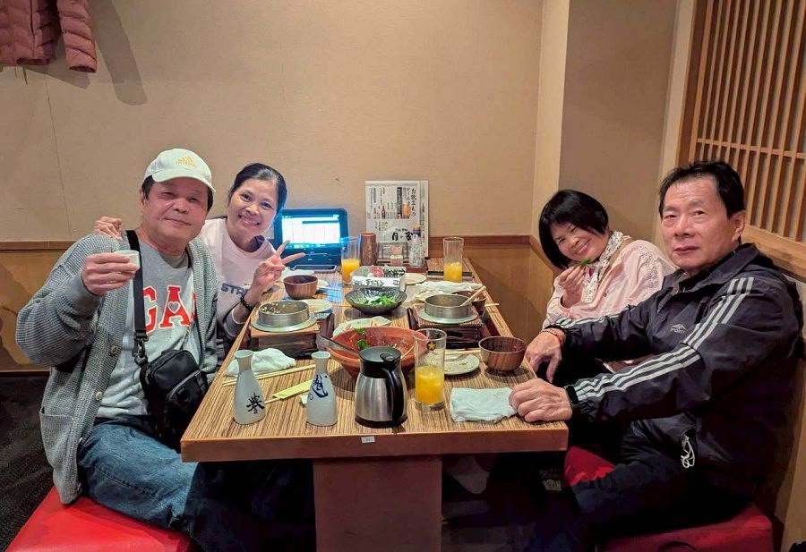 日本追楓趣（5）酒足飯飽於「月之家」居酒屋