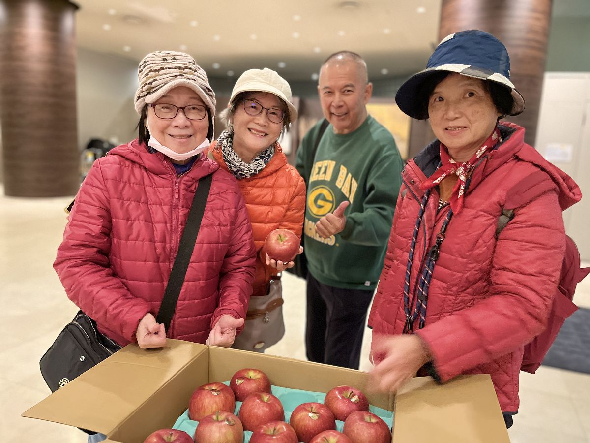 日本追楓趣（5）酒足飯飽於「月之家」居酒屋