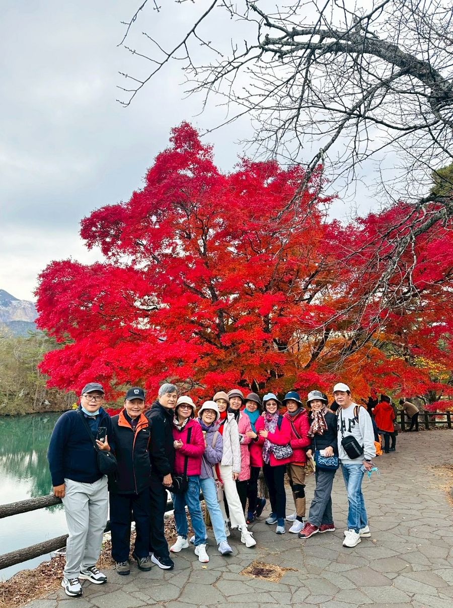 日本追楓趣（11）五色沼