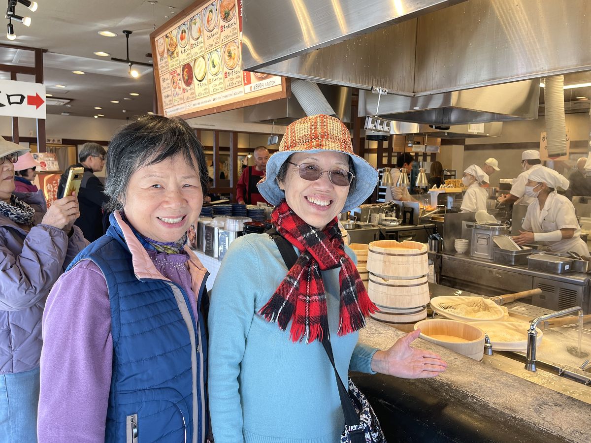 日本追楓趣（16）午餐於「丸龜製麵」