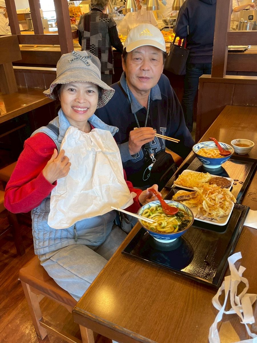 日本追楓趣（16）午餐於「丸龜製麵」