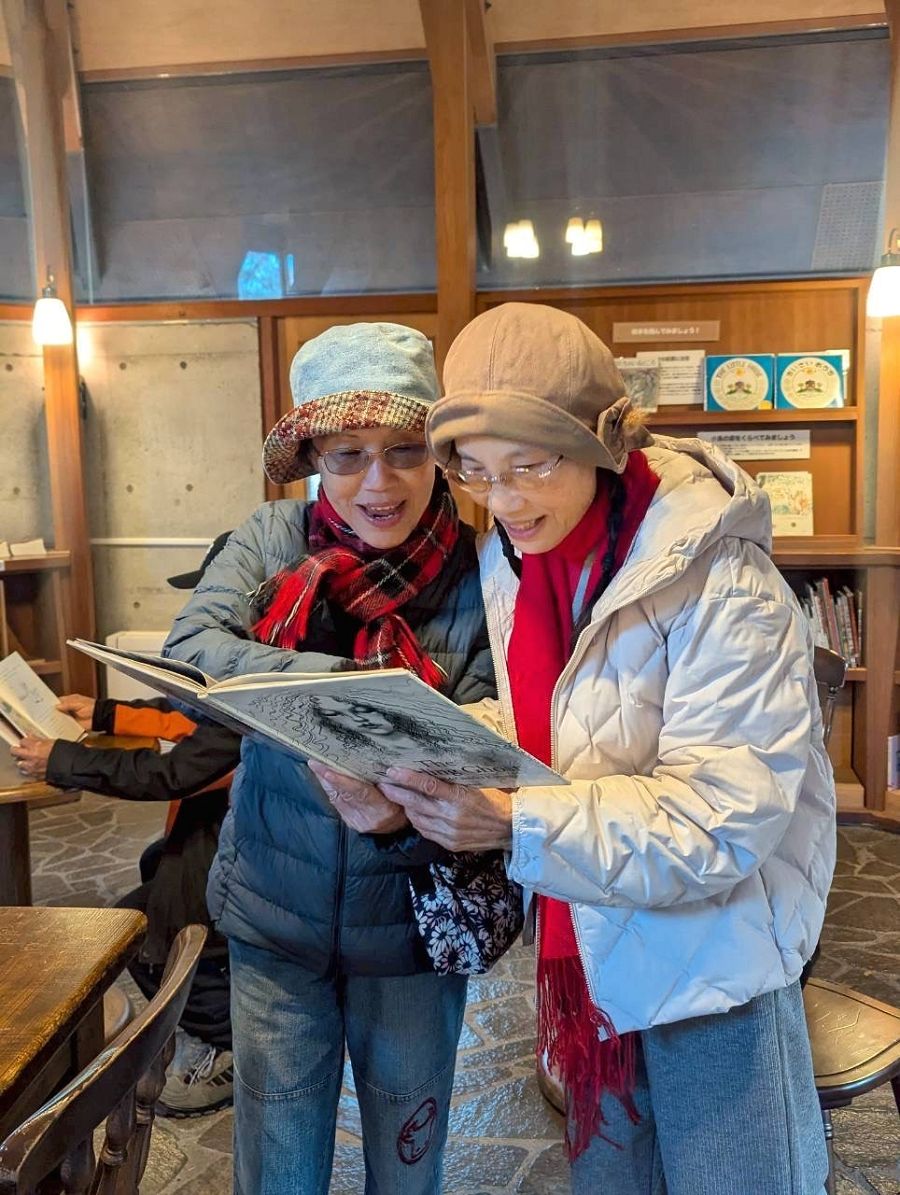 日本追楓趣(24)繪本之森美術館 - 第34張圖 日本追楓趣(24)繪本之森美術館