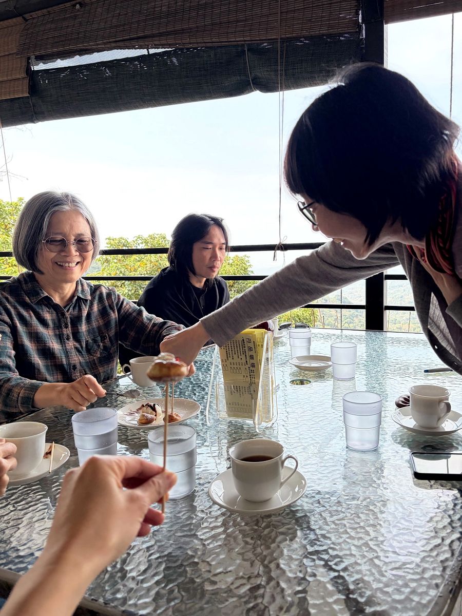 兒女親家相聚歡(一) - 第36張圖 兒女親家相聚歡(一)